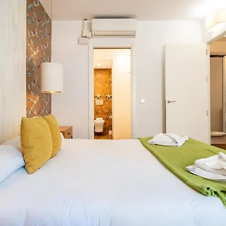 Super Flat With Terrace And Free Parking *