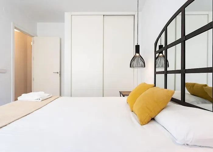 Super Flat With Terrace And Free Parking Апартаменты