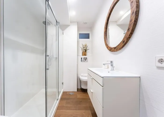 Super Flat With Terrace And Free Parking